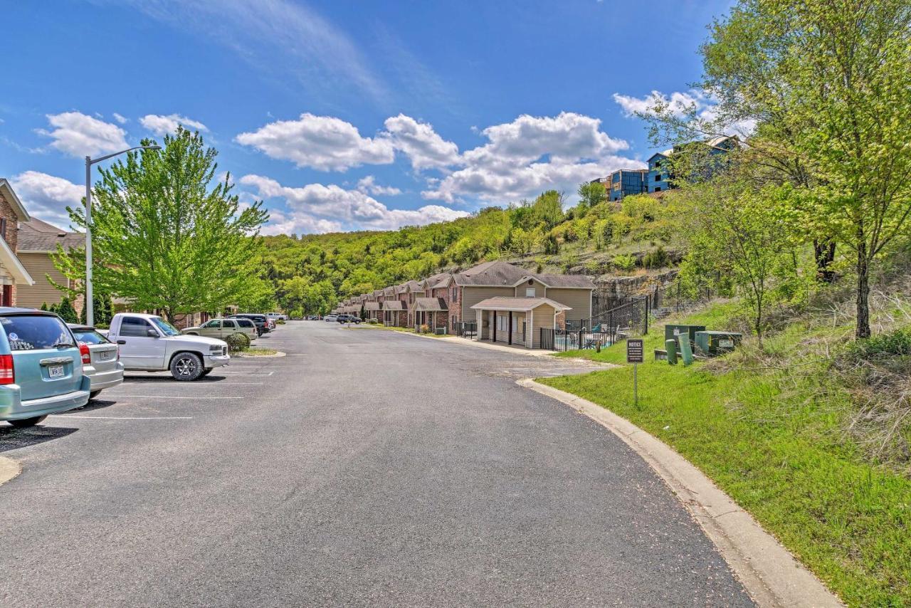 Cozy Branson Condo With Balcony And Mountain Views 外观 照片
